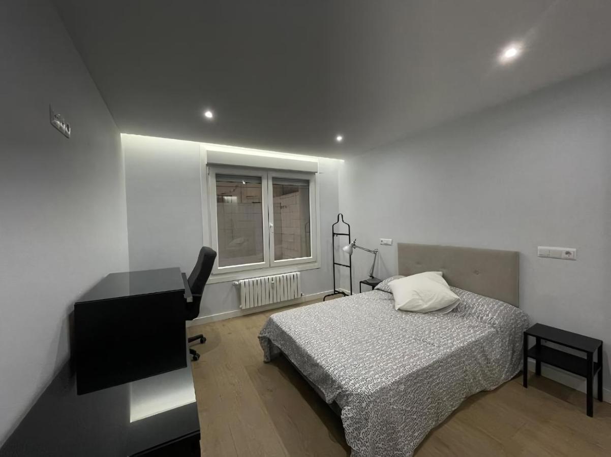 Amplio Y Moderno Piso De 4 Habitaciones Y Terraza Pontevedra Eksteriør billede