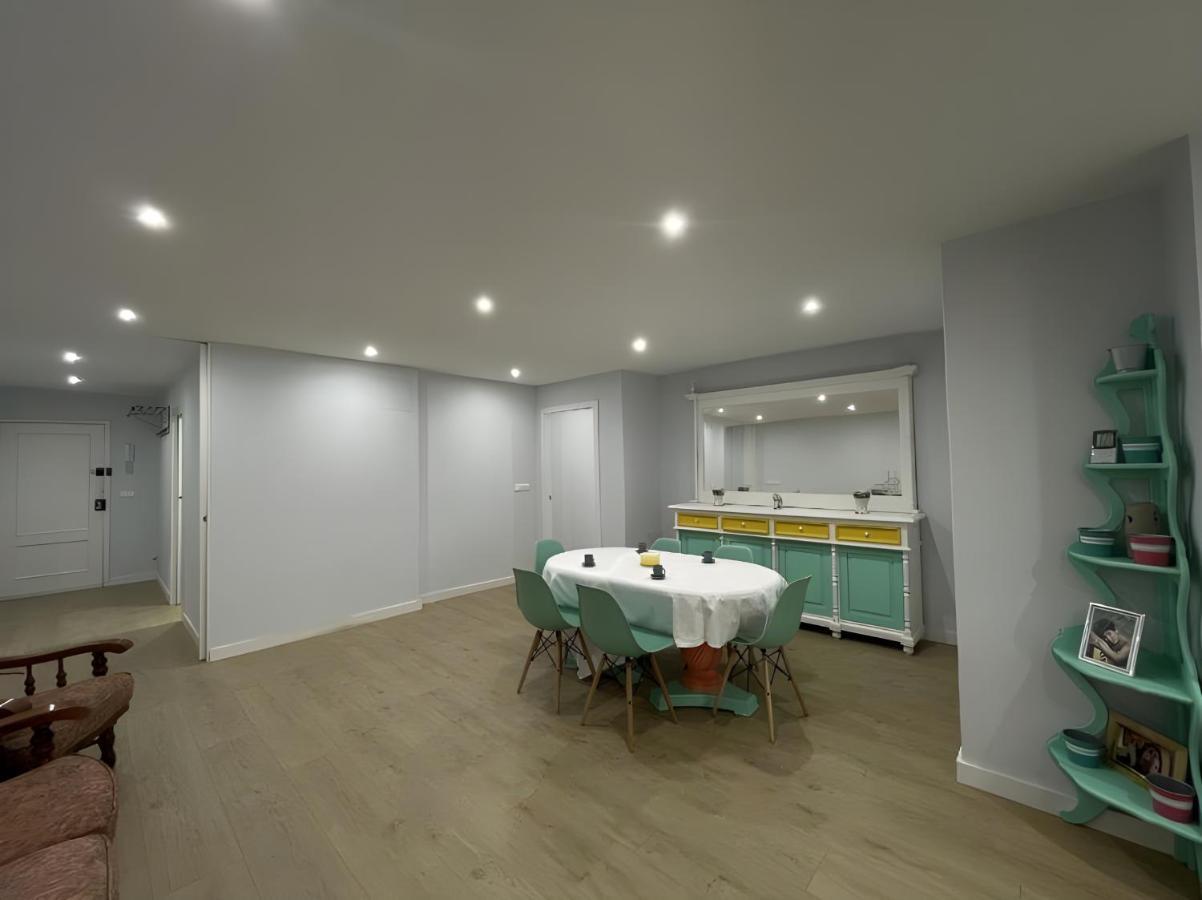Amplio Y Moderno Piso De 4 Habitaciones Y Terraza Pontevedra Eksteriør billede